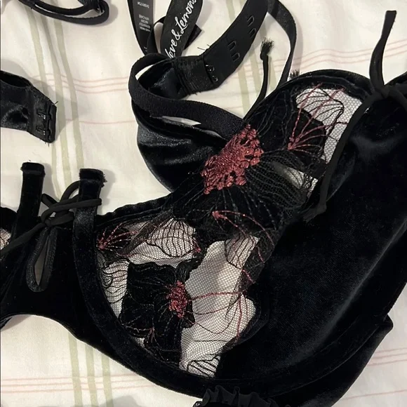 For Love And Lemons Black Lace Bra Intimates - Picture 2 of 3